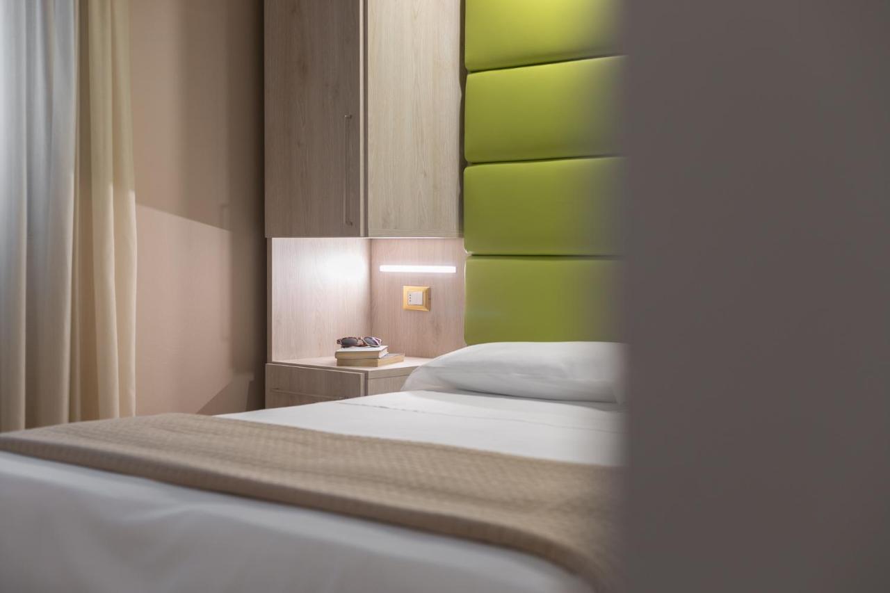 Hotel Prestige Montesilvano Marina Esterno foto